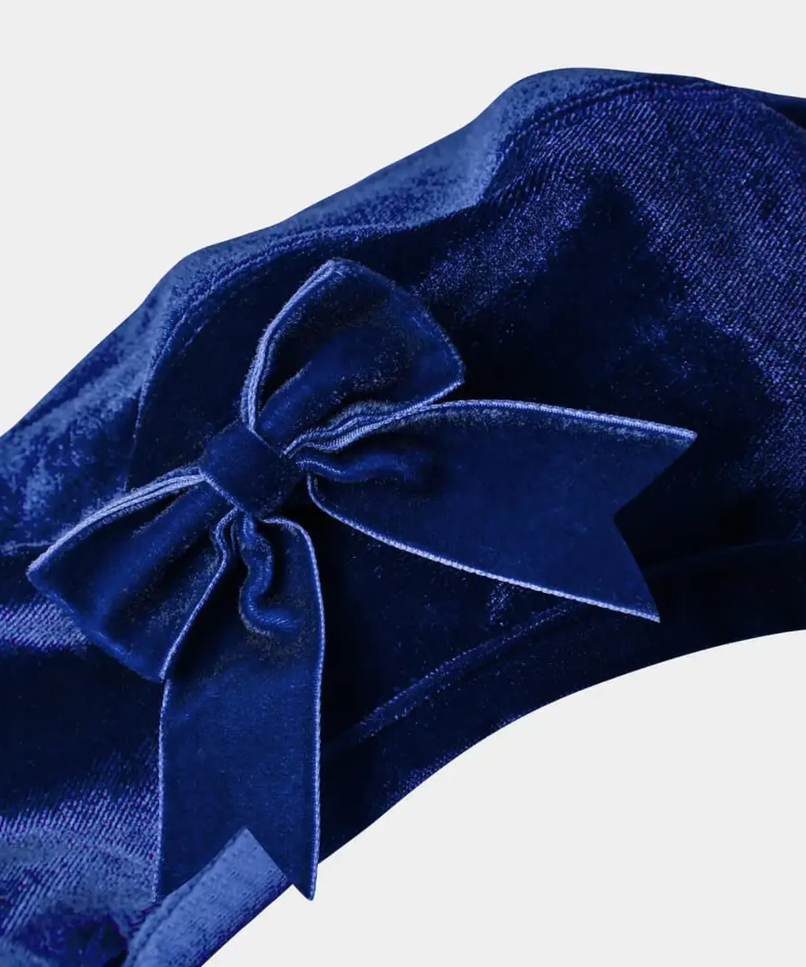 After Dark Bow Trim Beret