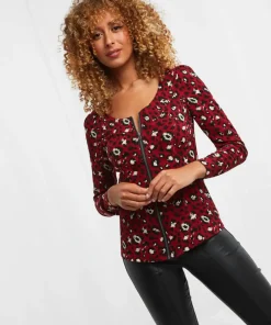 Amazing Animal Zip Top