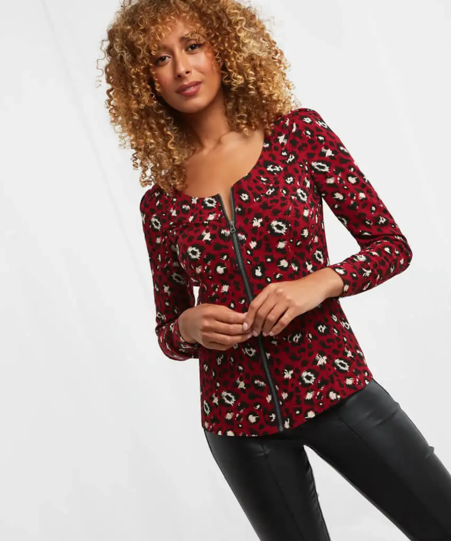 Amazing Animal Zip Top
