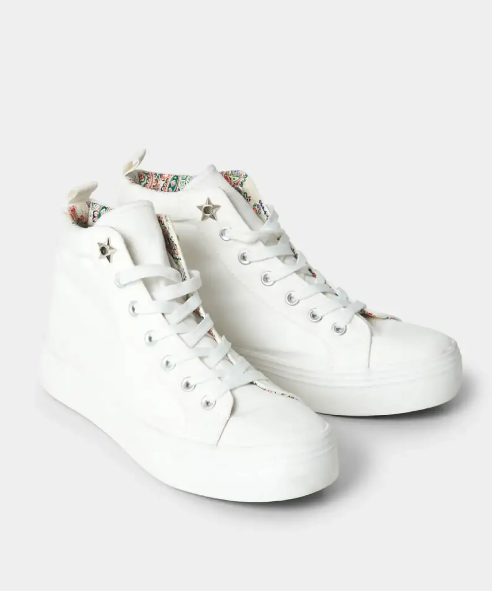 High Vibes Pumps