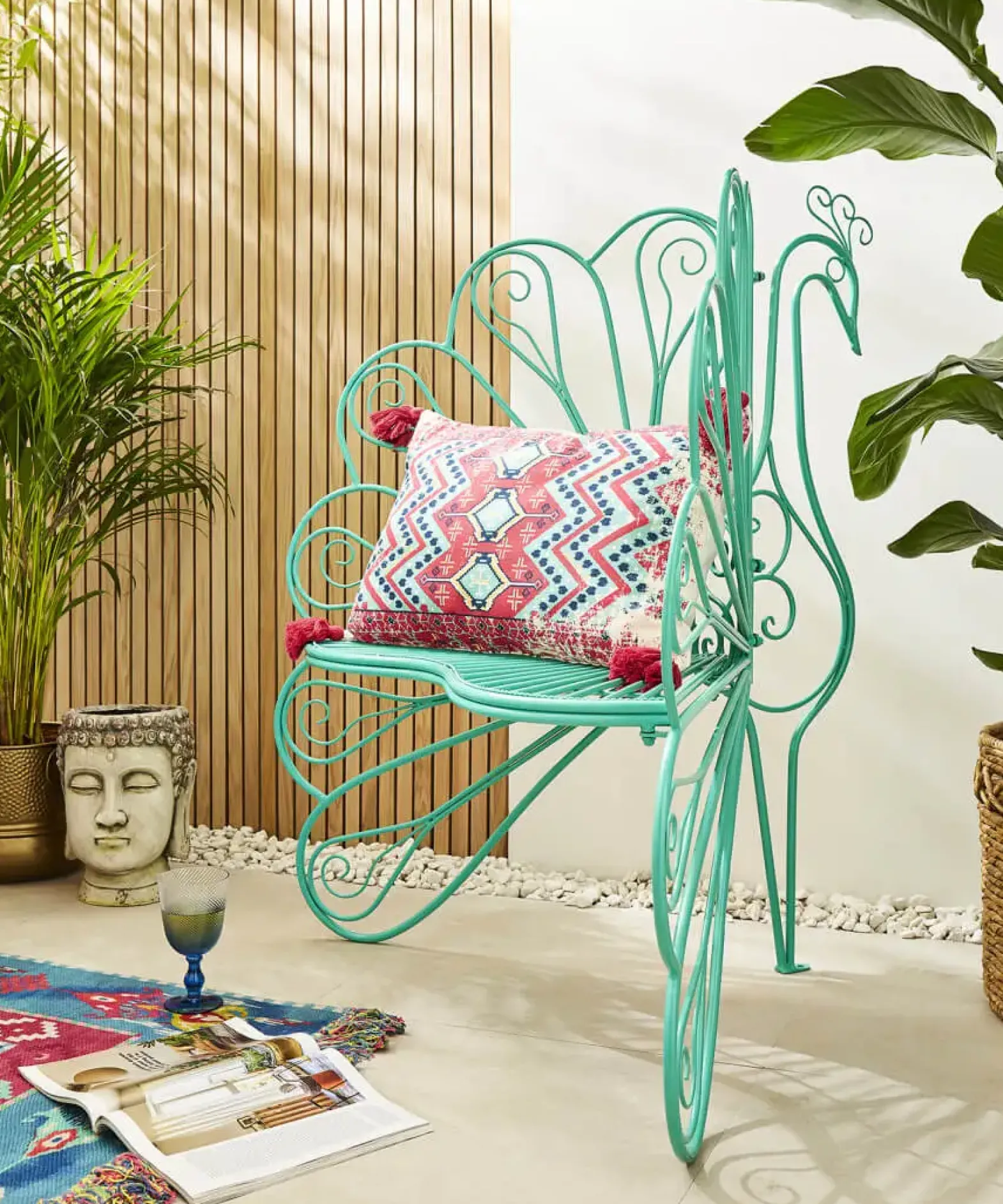 Remarkable Metal Peacock Chair