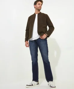 Remarkable Regular Slim Jeans