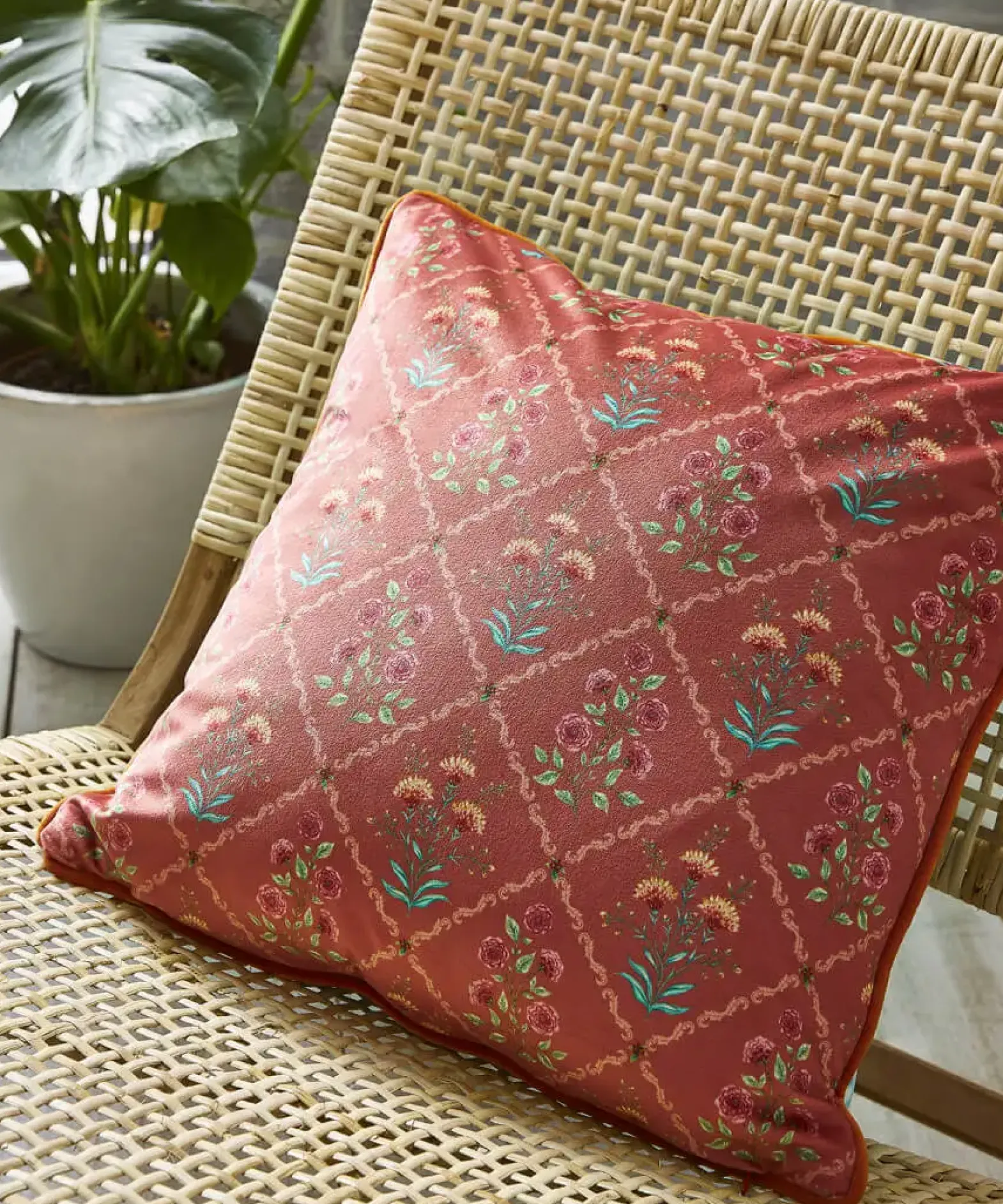 Vintage Floral Reversible Cushion